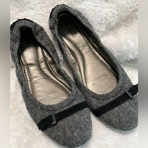 Black tweed flats